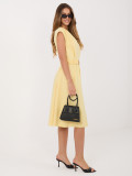 Gelbes ausgestelltes Midi-Kleid mit Gürtel