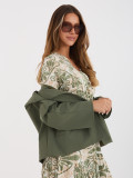 Kurzer Übergangsmantel in Khaki
