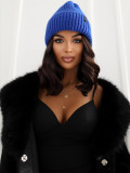 Blaue Wintermütze mit Applikation