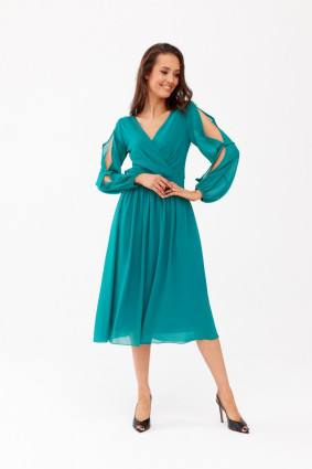 Ausgestelltes Kleid mit Wickelausschnitt und langen Ärmeln in Hellgrün