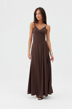Leandra – langes braunes Maxikleid
