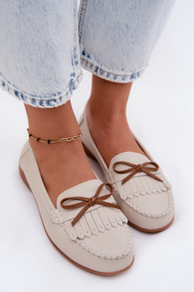 Beige Mokassins aus Naturleder
