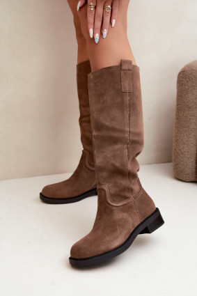 Braune Overknee-Stiefel aus Wildleder mit Warmfutter