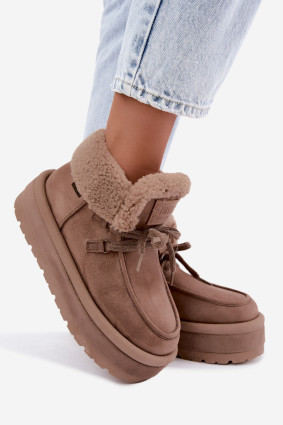 Beige Schneestiefel mit Kunstfell und Plateausohle