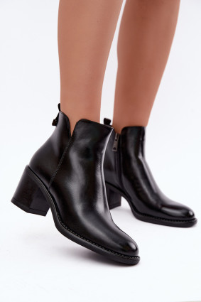 Gefütterte Stiefelette mit Blockabsatz, schwarz, Kunstleder