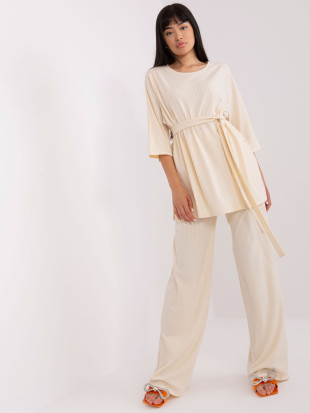 Helle beige Damen Casual Komplett mit Streifen