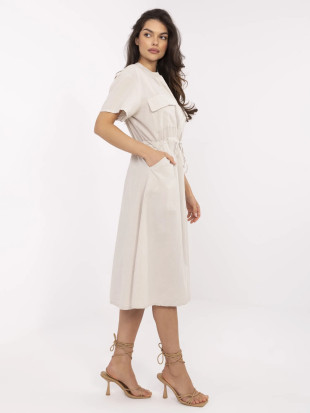 Beige ausgestellte Kleid mit kurzen Ärmeln