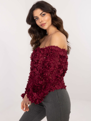 Elegante bordeauxrote Bluse mit Carmen-Ausschnitt