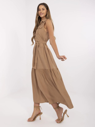 Maxikleid mit Volants und Gürtel in Camel