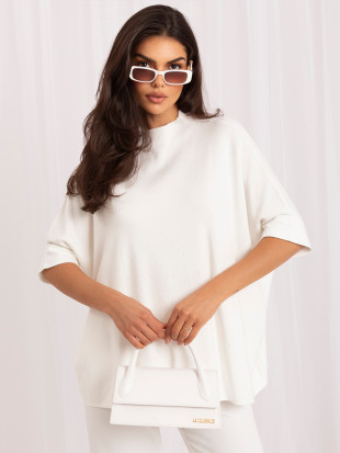 Eleganter Pullover mit Applikation und Stehkragen