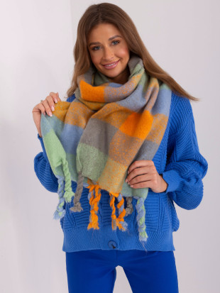 Eleganter orangefarbener Schal mit Fransen